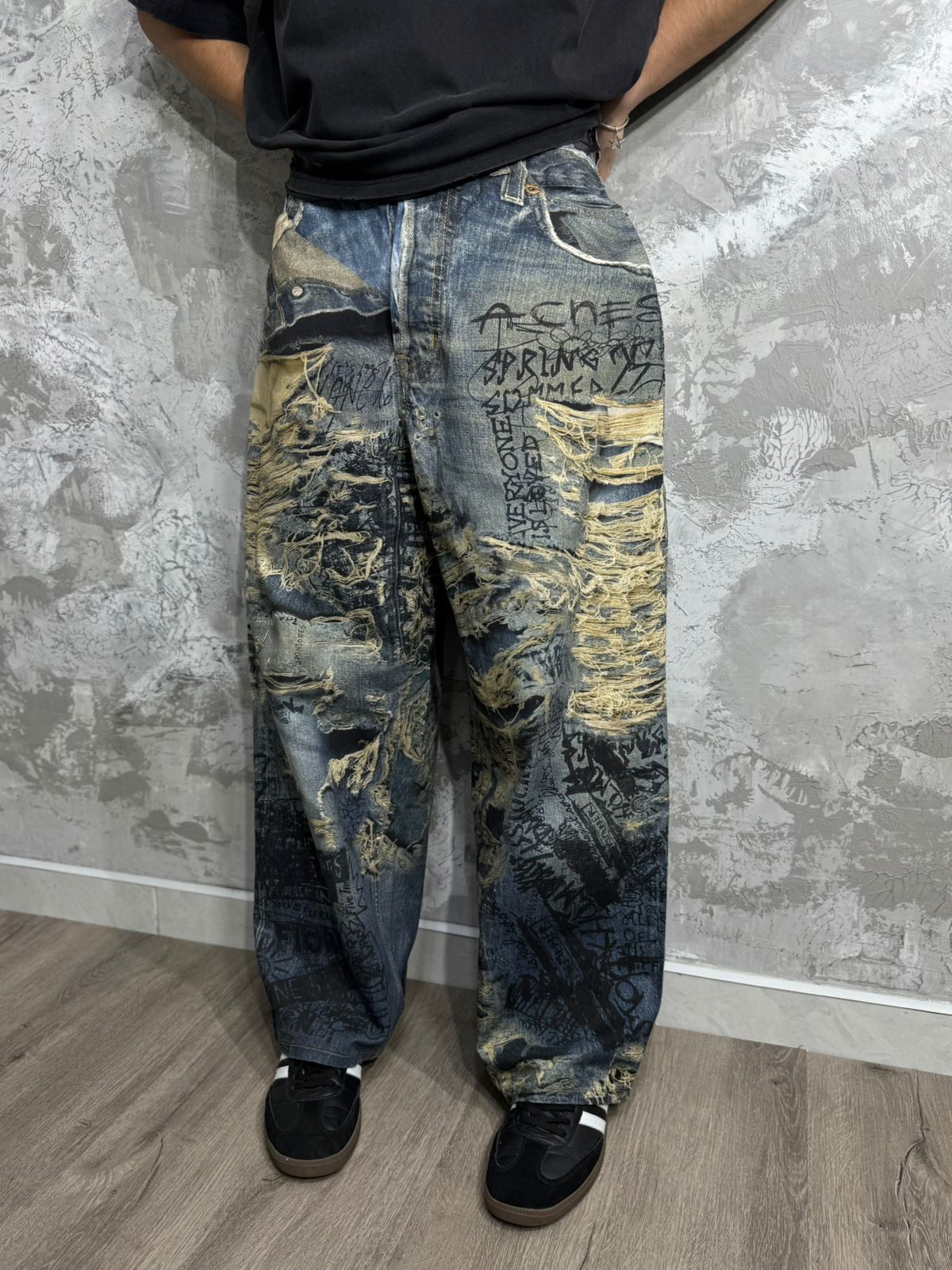 PANTALONES ACNE