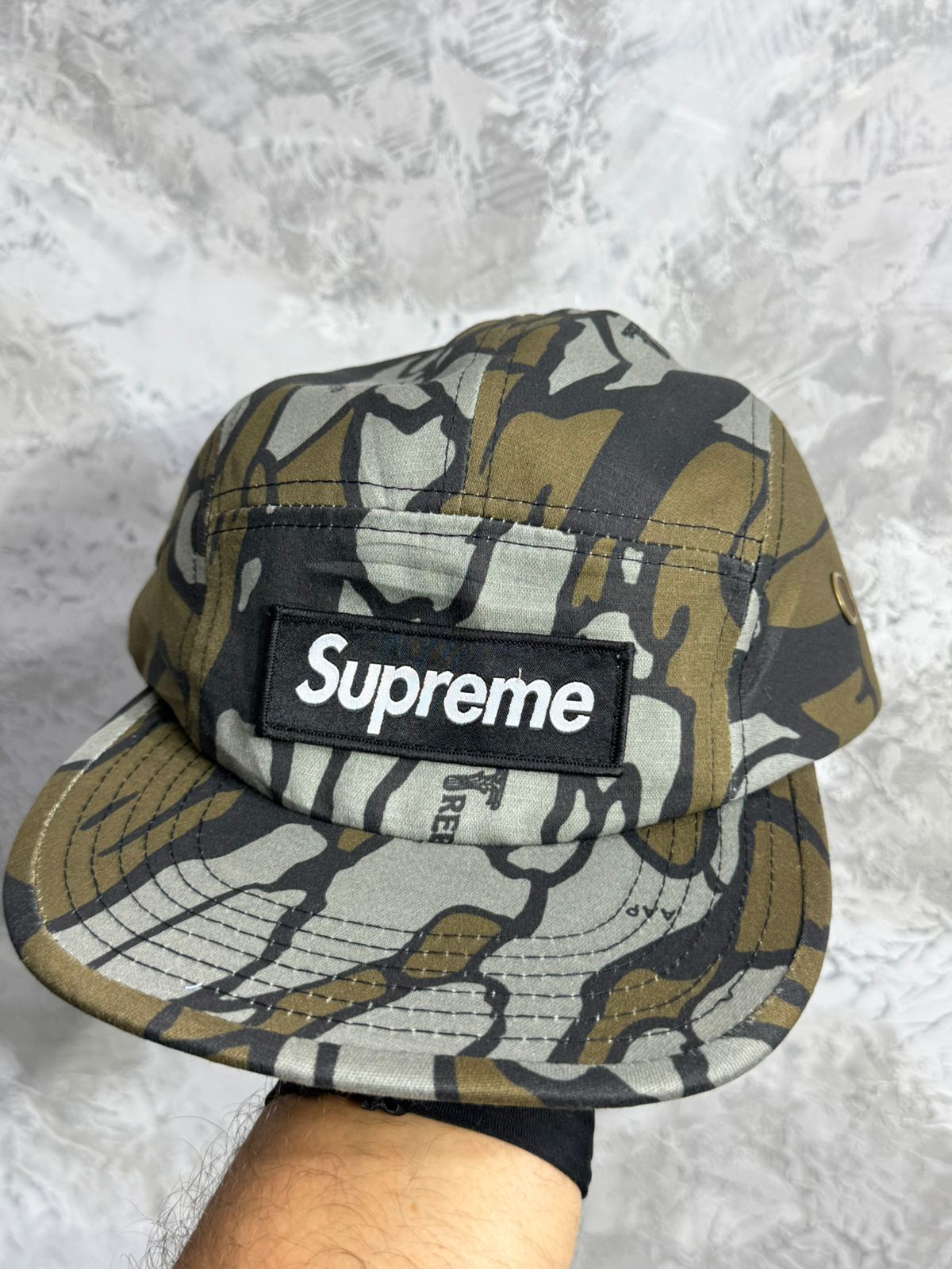 GORRAS SUPREME