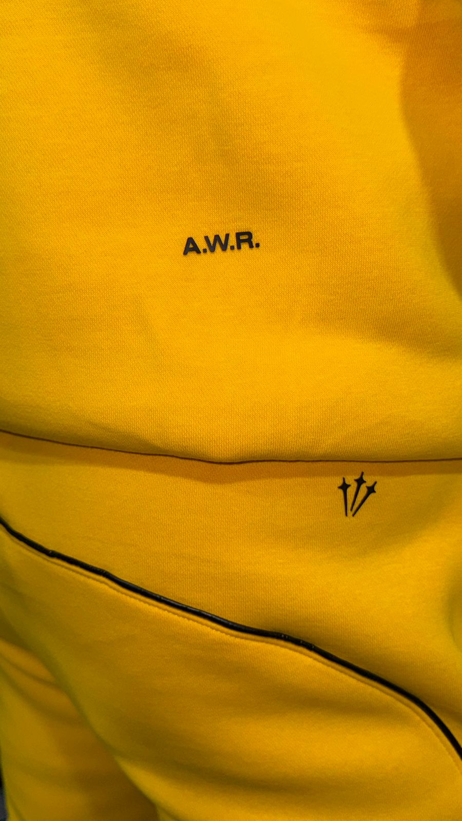 CONJUNTO NK AMARILLO