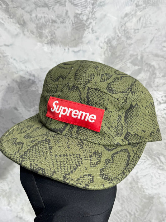 GORRAS SUPREME