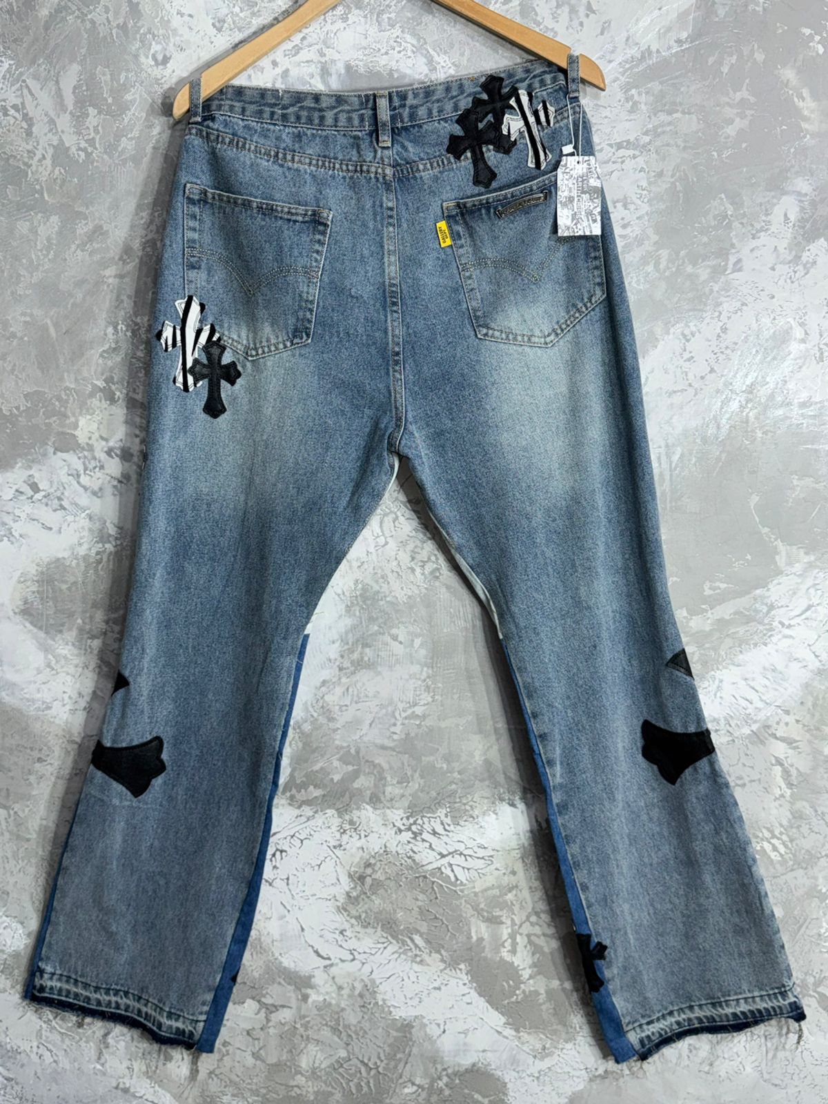 PANTALON FLARE JEANS GALLERY CHROME HEART