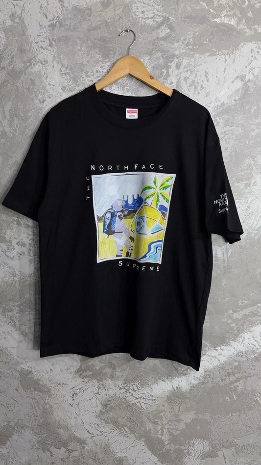 CAMISETA SPM X TNF NEGRA